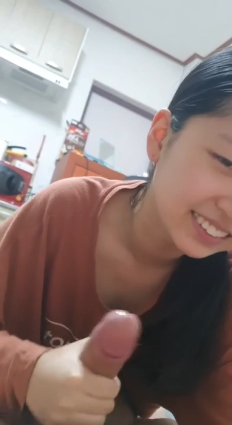 không che - Em gái non tơ bú cu